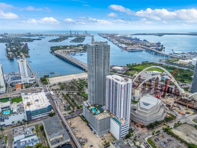 1400 Biscayne Blvd 2305, Miami, FL 33132