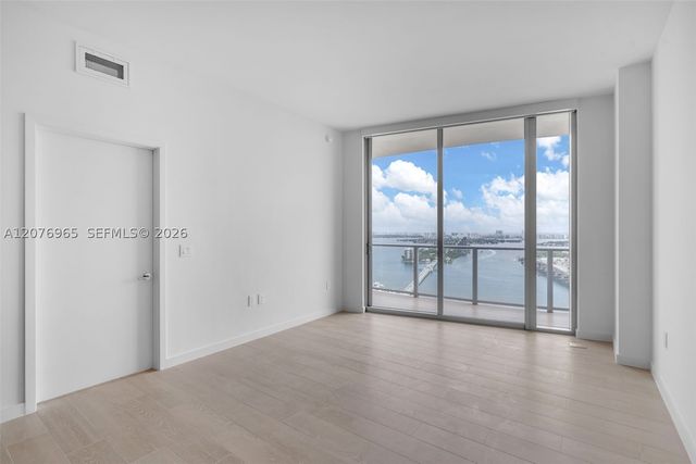 1400 Biscayne Blvd 2305, Miami, FL 33132