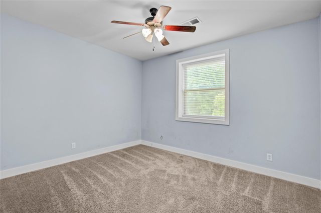 16947 Pioneer Trail, Conroe, TX 77302