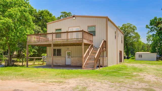 16947 Pioneer Trail, Conroe, TX 77302