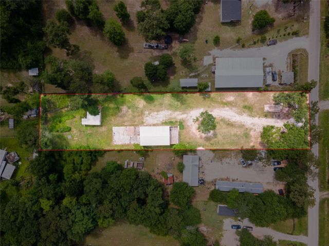 16947 Pioneer Trail, Conroe, TX 77302