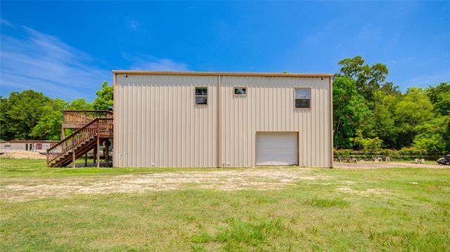 16947 Pioneer Trail, Conroe, TX 77302