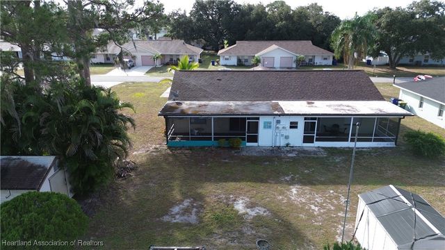 4810 Leucadendra Drive, Sebring, FL 33872