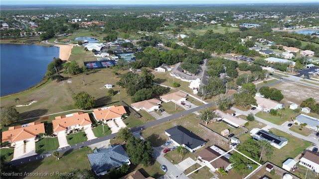 4810 Leucadendra Drive, Sebring, FL 33872