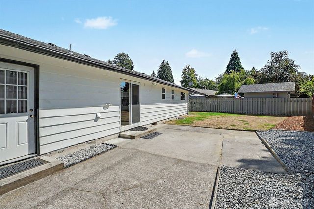 505 Riverview Drive, Auburn, WA 98002