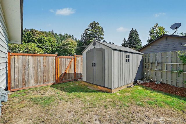505 Riverview Drive, Auburn, WA 98002