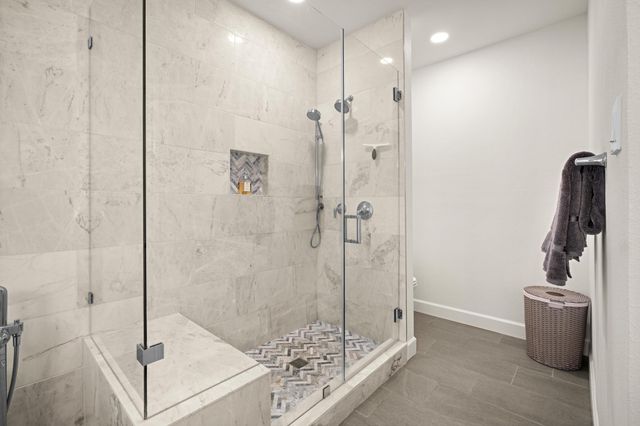 129 CREST VIEW DR, Lakeway, TX 78734