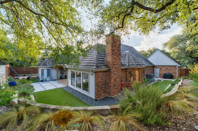 129 CREST VIEW DR, Lakeway, TX 78734