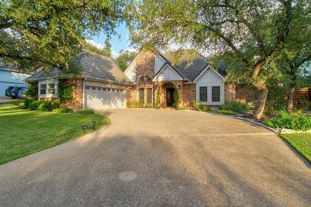129 CREST VIEW DR, Lakeway, TX 78734