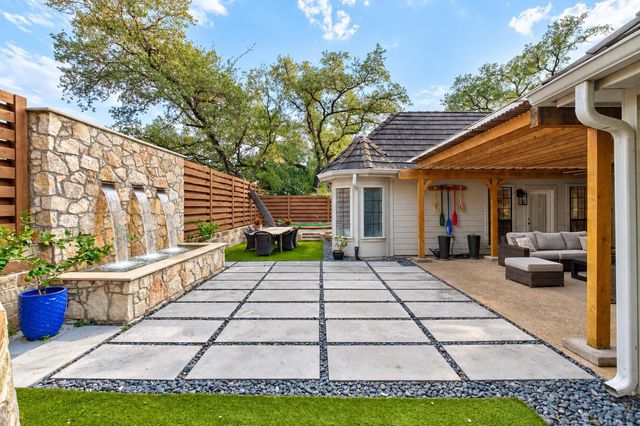 129 CREST VIEW DR, Lakeway, TX 78734