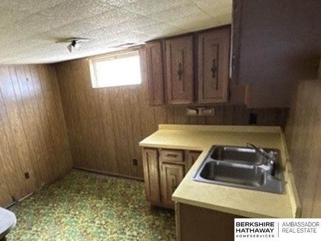 312 W 12th Street, Grand Island, NE 68801