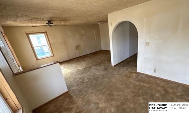 312 W 12th Street, Grand Island, NE 68801