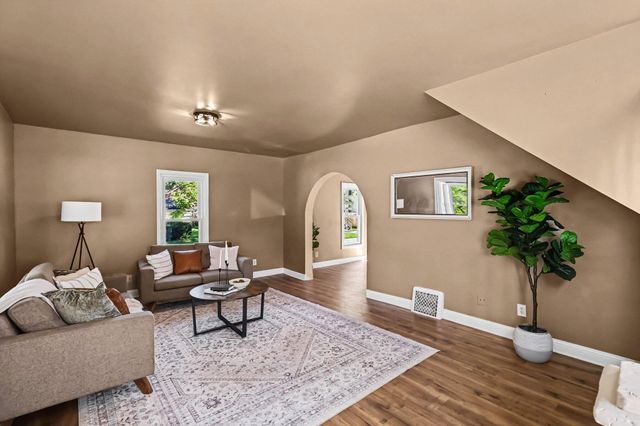 1703 Race Street, Kalamazoo City, MI 49001