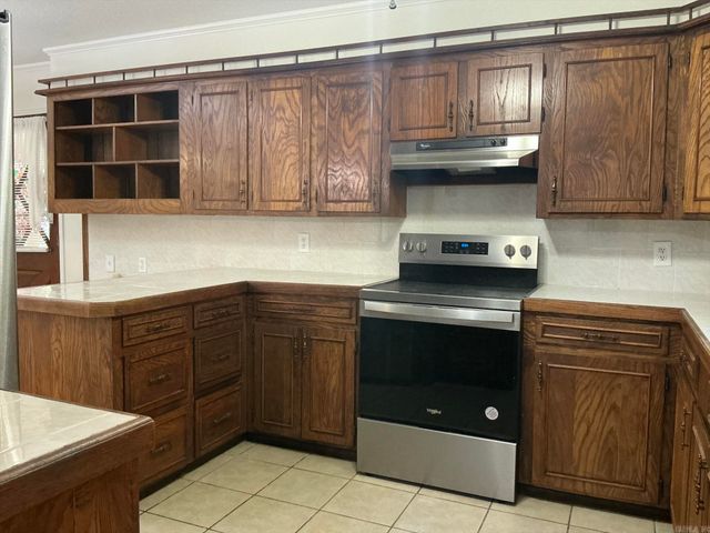 127 S Dogwood, Crossett, AR 71635