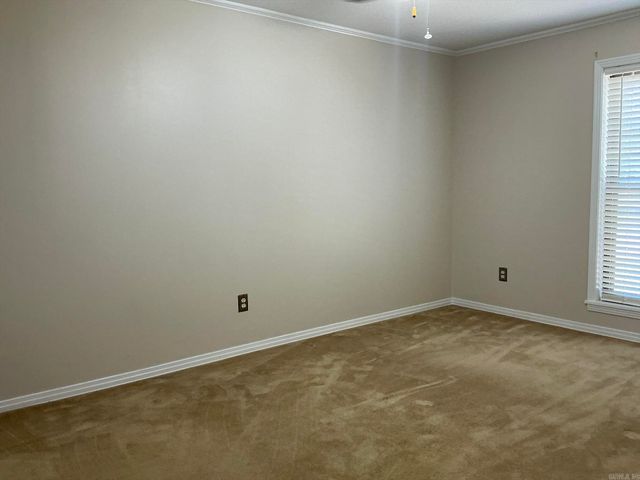 127 S Dogwood, Crossett, AR 71635