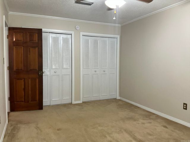 127 S Dogwood, Crossett, AR 71635