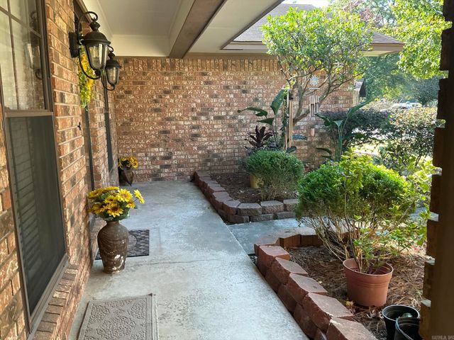 127 S Dogwood, Crossett, AR 71635