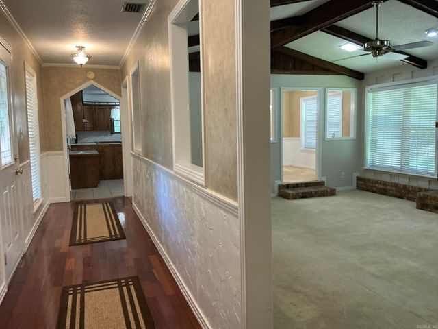 127 S Dogwood, Crossett, AR 71635