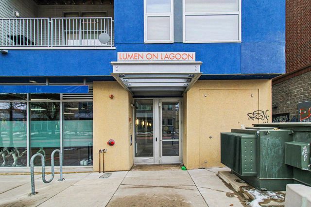 1211 Lagoon Avenue 410, Minneapolis, MN 55408