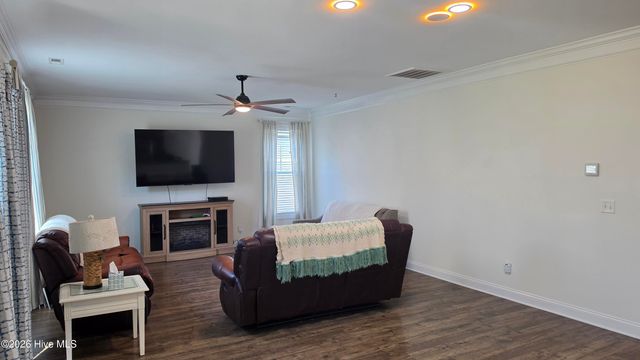473 Lehigh Road, Wilmington, NC 28412