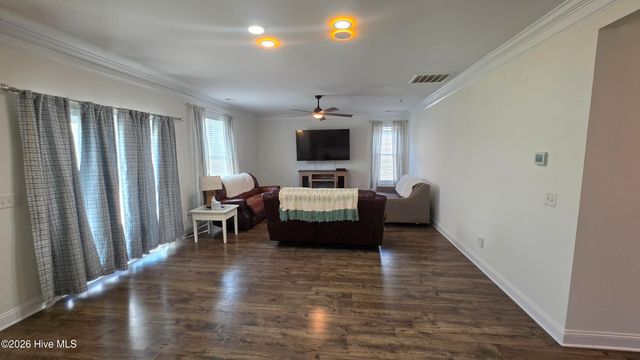 473 Lehigh Road, Wilmington, NC 28412