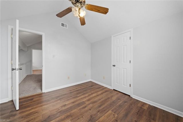 728 Inlet Quay Apt J, Chesapeake, VA 23320