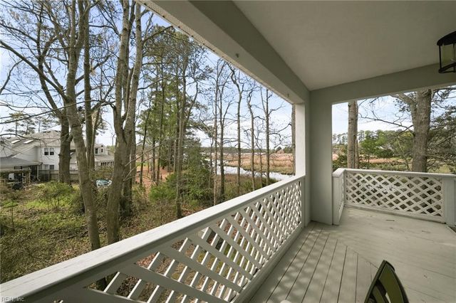 728 Inlet Quay Apt J, Chesapeake, VA 23320