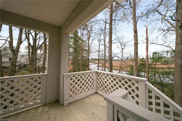 728 Inlet Quay Apt J, Chesapeake, VA 23320