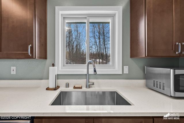 17612 Rachel Circle, Eagle River, AK 99577