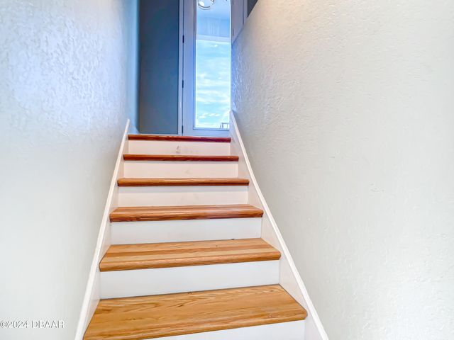 154 Capri Drive, Ormond Beach, FL 32176