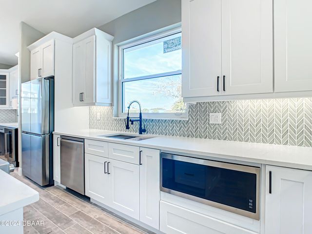 154 Capri Drive, Ormond Beach, FL 32176