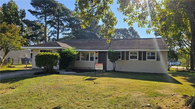 700 Lynch LN, Virginia Beach, VA 23455