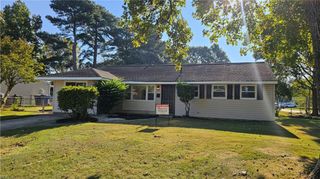 700 Lynch LN, Virginia Beach, VA 23455