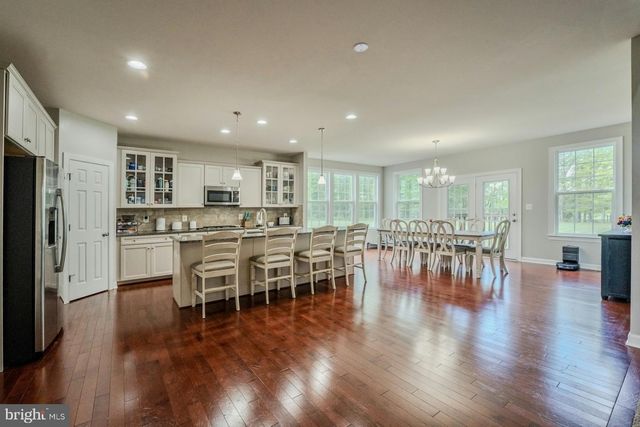 14963 CREEK POINT CT, Hillsboro, VA 20132