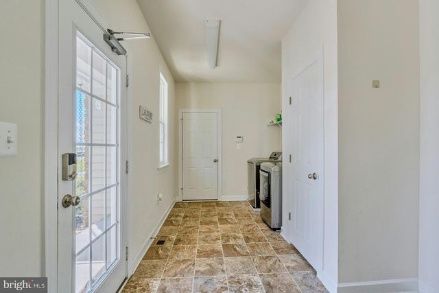 14963 CREEK POINT CT, Hillsboro, VA 20132