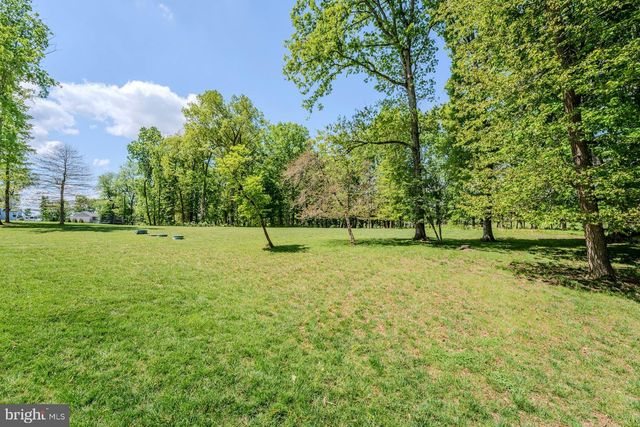 14963 CREEK POINT CT, Hillsboro, VA 20132