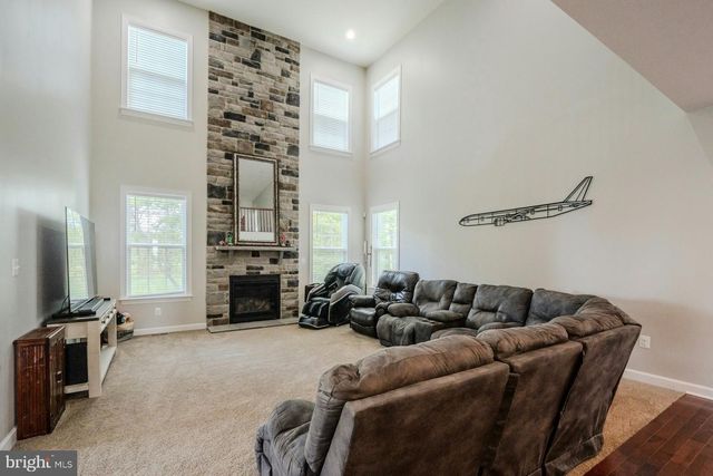 14963 CREEK POINT CT, Hillsboro, VA 20132