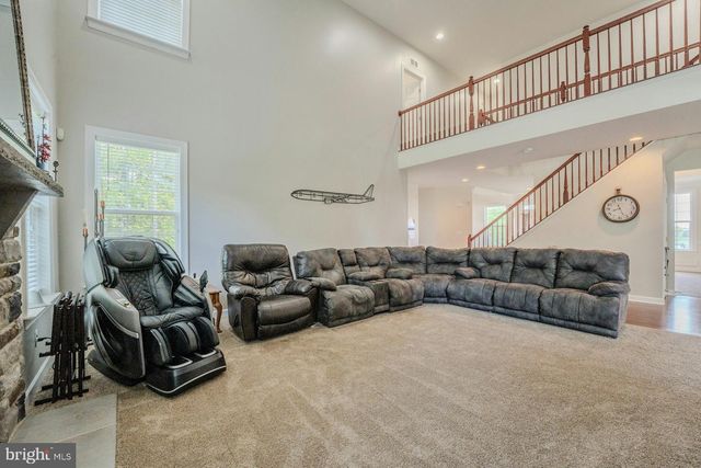 14963 CREEK POINT CT, Hillsboro, VA 20132