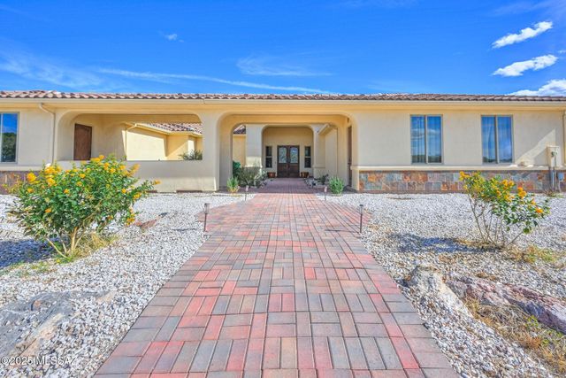 10185 S Bailando Rio, Hereford, AZ 85615