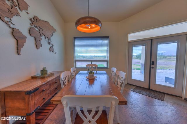 10185 S Bailando Rio, Hereford, AZ 85615