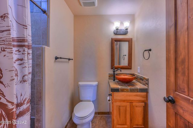 10185 S Bailando Rio, Hereford, AZ 85615