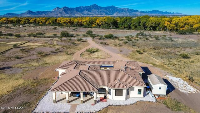 10185 S Bailando Rio, Hereford, AZ 85615