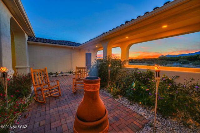 10185 S Bailando Rio, Hereford, AZ 85615