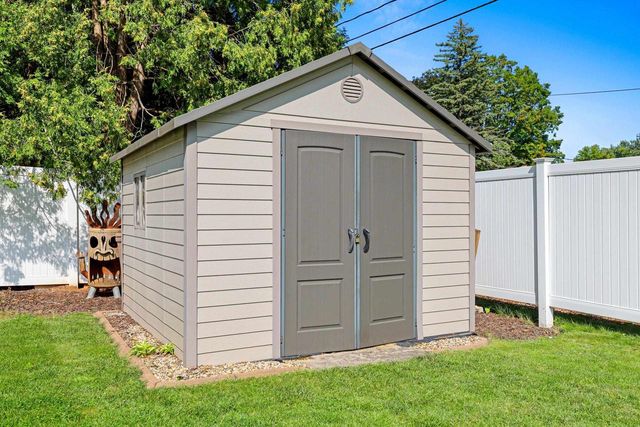 1153 HIGHVIEW LANE, Green Bay, WI 54304