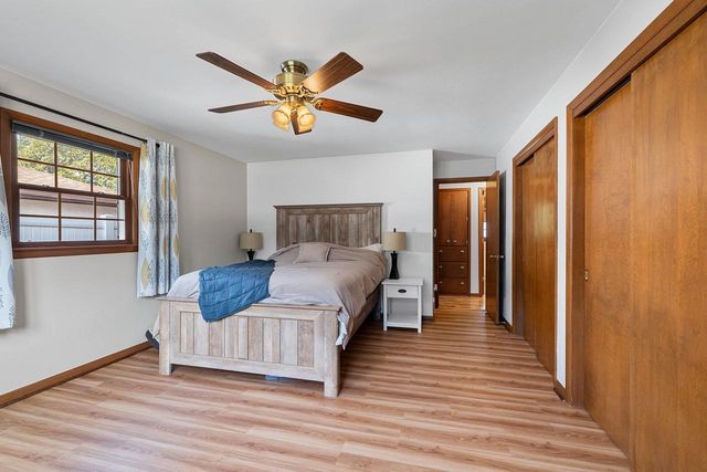 1153 HIGHVIEW LANE, Green Bay, WI 54304