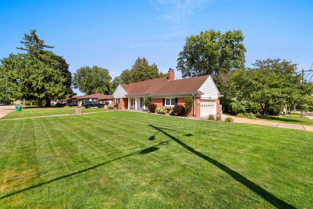 1153 HIGHVIEW LANE, Green Bay, WI 54304