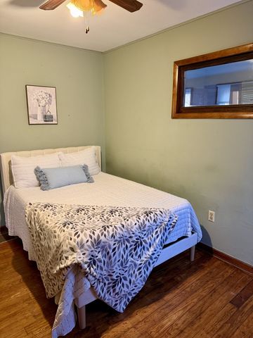 819 Madison Avenue, Dixon, IL 61021