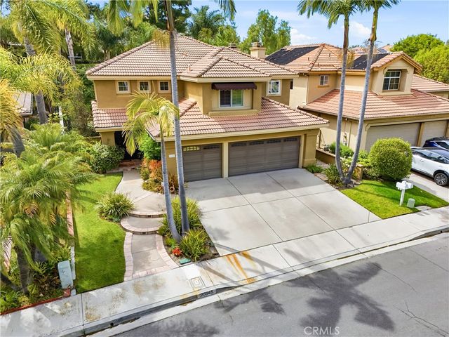 25945 Camino Largo, Mission Viejo, CA 92692