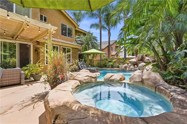 25945 Camino Largo, Mission Viejo, CA 92692