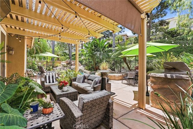 25945 Camino Largo, Mission Viejo, CA 92692